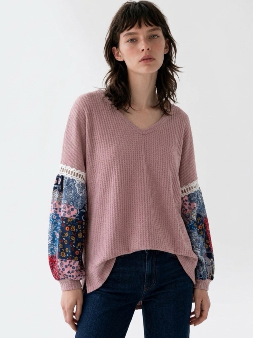 Waffle Knit V-Neck Sweater with Printed Balloon Sleeves - Dusty Rose